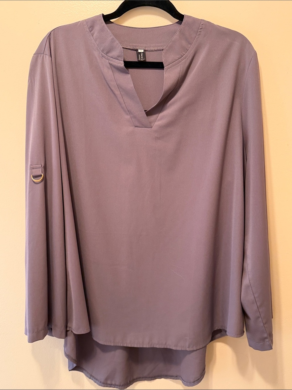 Women's Relaxed V-Neck Tunic Top in Gray